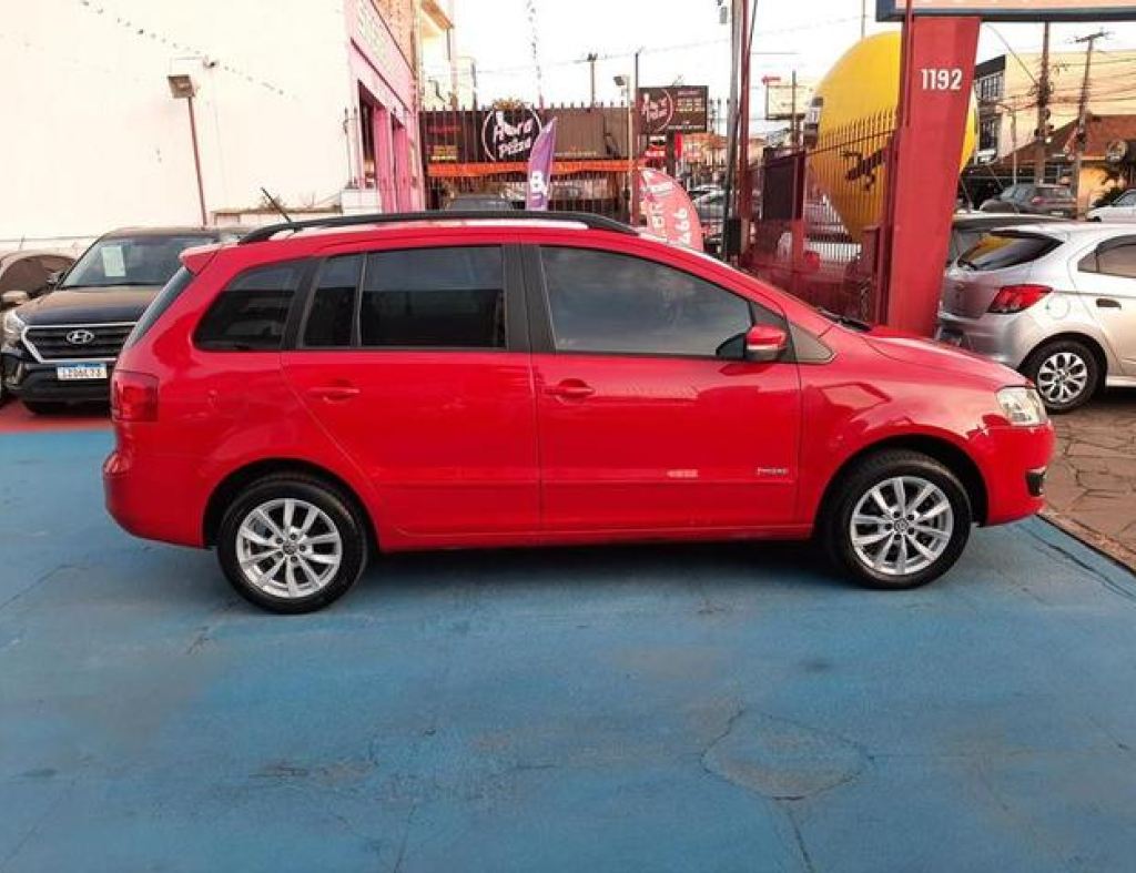 Volkswagen / Spacefox Trend Gii 1.6 Flex 4 Portas Modelo 2013 imagem 3