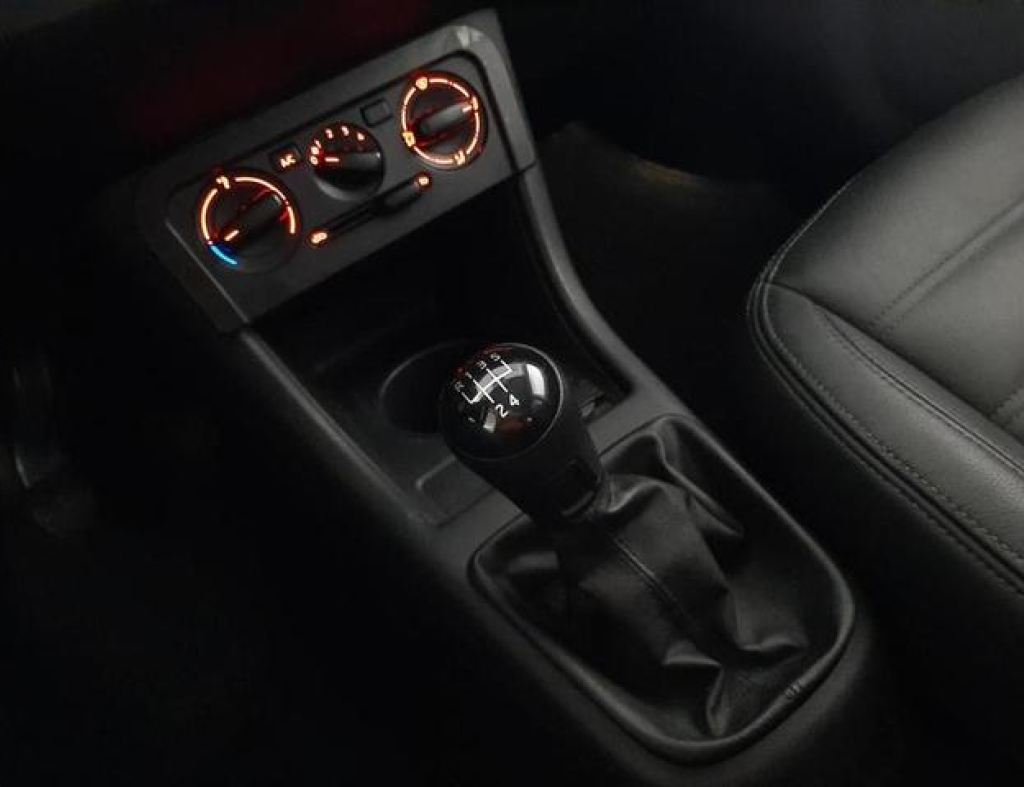 Volkswagen / Up Mpi 1.0 Flex 4 Portas Modelo 2020 imagem 18