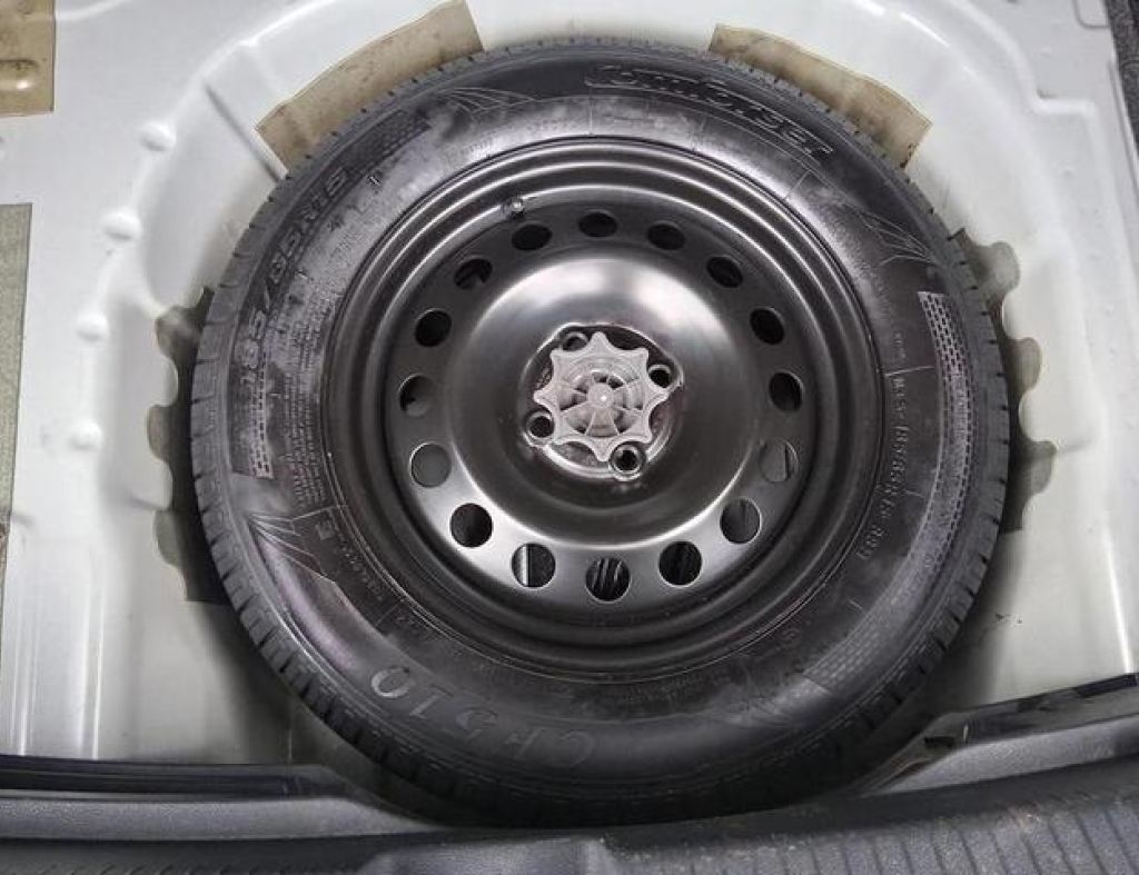 Volkswagen / Polo Track 1.0 Flex 4 Portas Modelo 2024 imagem 9