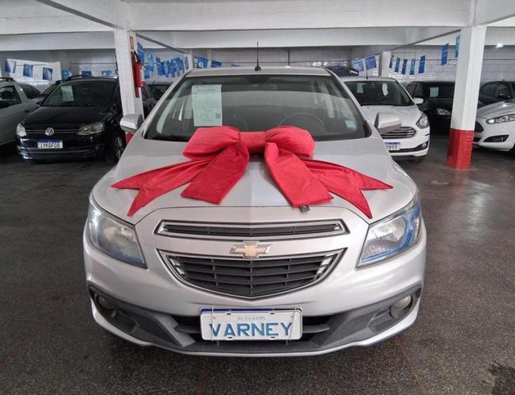 Chevrolete / Prisma Ltz 1.4 Flex 4 Portas Modelo 2013 imagem 3