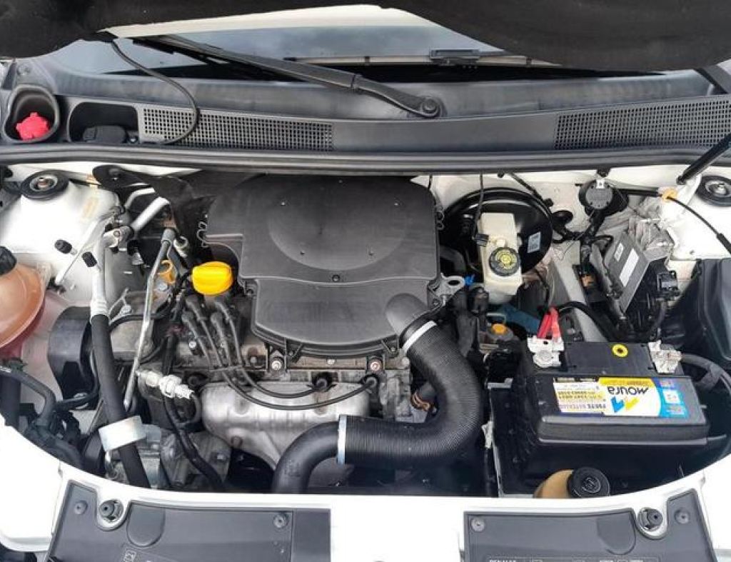 Renault / Sandero Espression 1.6 Automático Flex 4 Portas Modelo 2016 imagem 11