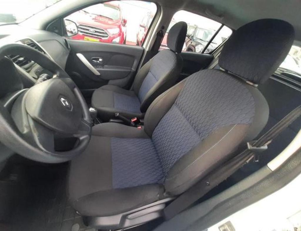 Renault / Sandero Espression 1.6 Automático Flex 4 Portas Modelo 2016 imagem 15