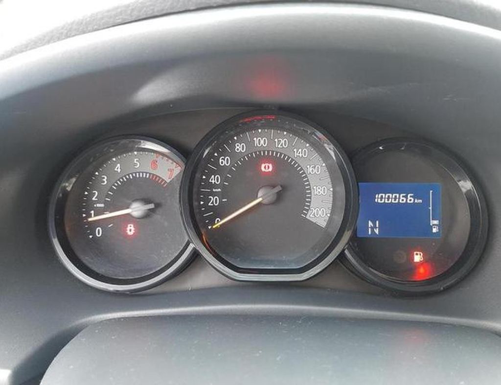 Renault / Sandero Espression 1.6 Automático Flex 4 Portas Modelo 2016 imagem 18