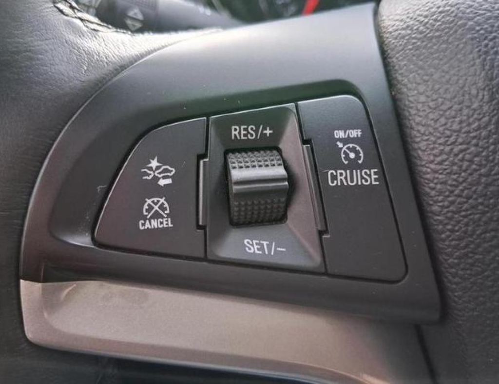 Chevrolet / Tracker Premier 1.4 Automática Flex 4 Portas Modelo 2018 imagem 23