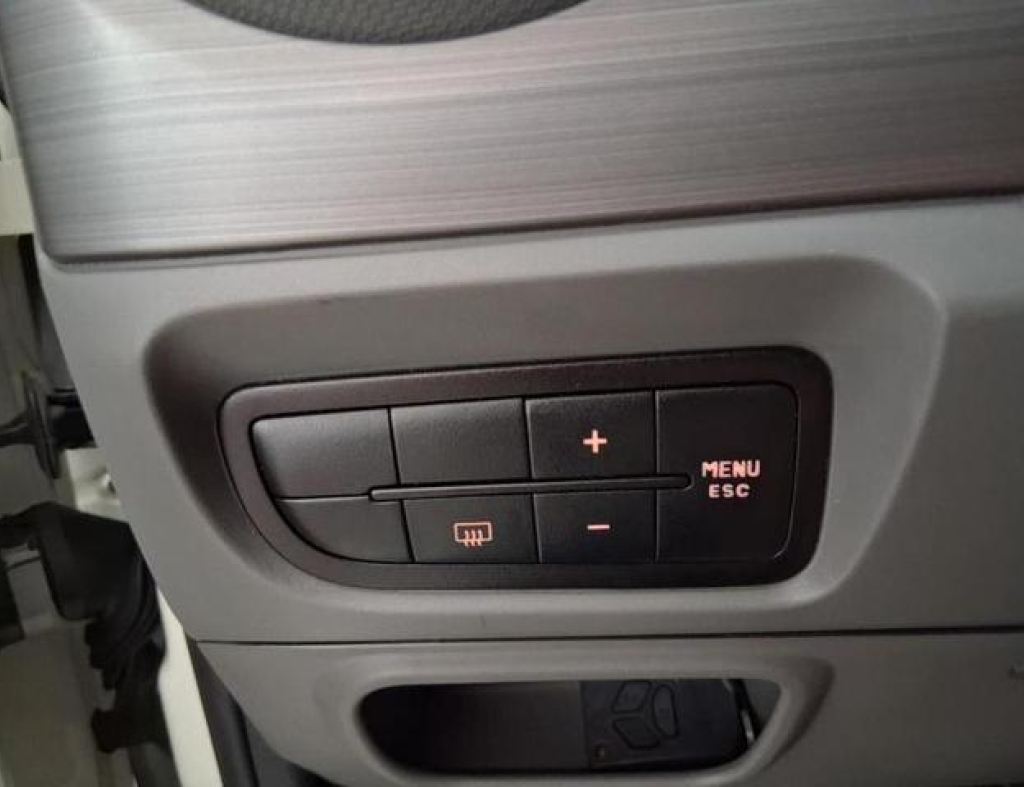 Fiat / Pálio Attractive 1.0 Flex 4 Portas Modelo 2015 imagem 16