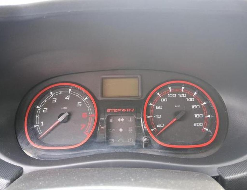 Renault / Stepway 1.6 Automático Flex  Portas Modelo 2012 imagem 18