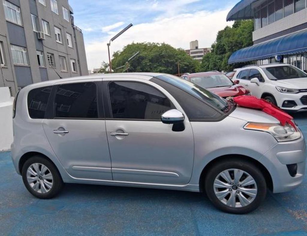 Citroen / C3 Picasso Exclusive 1.6 Automático Flex 4 Portas Modelo 2014 imagem 5