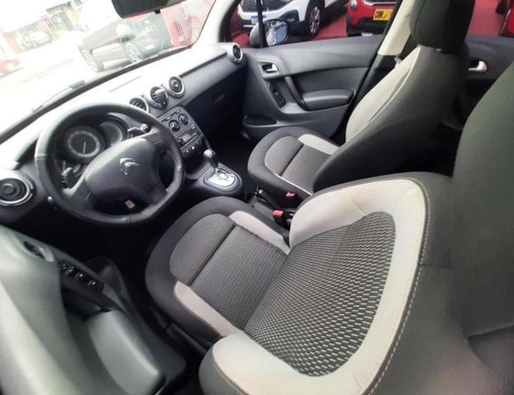 Citroen / C3 Tendence 1.6 Automático Flex 4 Portas Modelo 2017 imagem 13