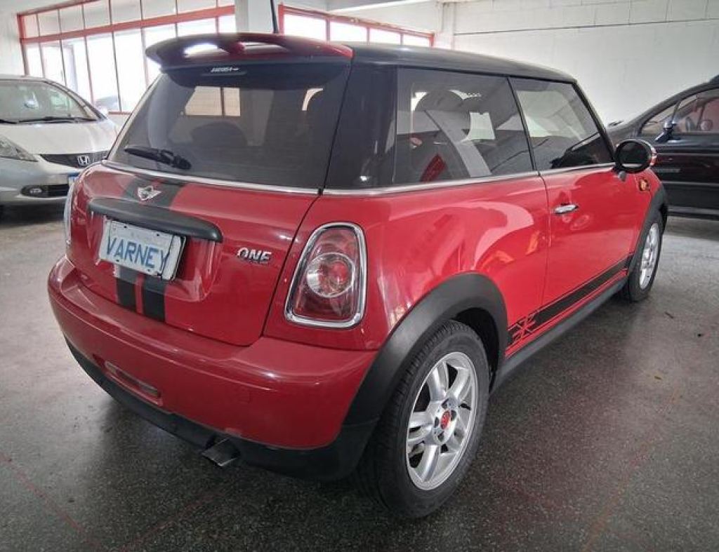 Mini One 1.6 Automático 2 Portas Modelo 2013 imagem 6