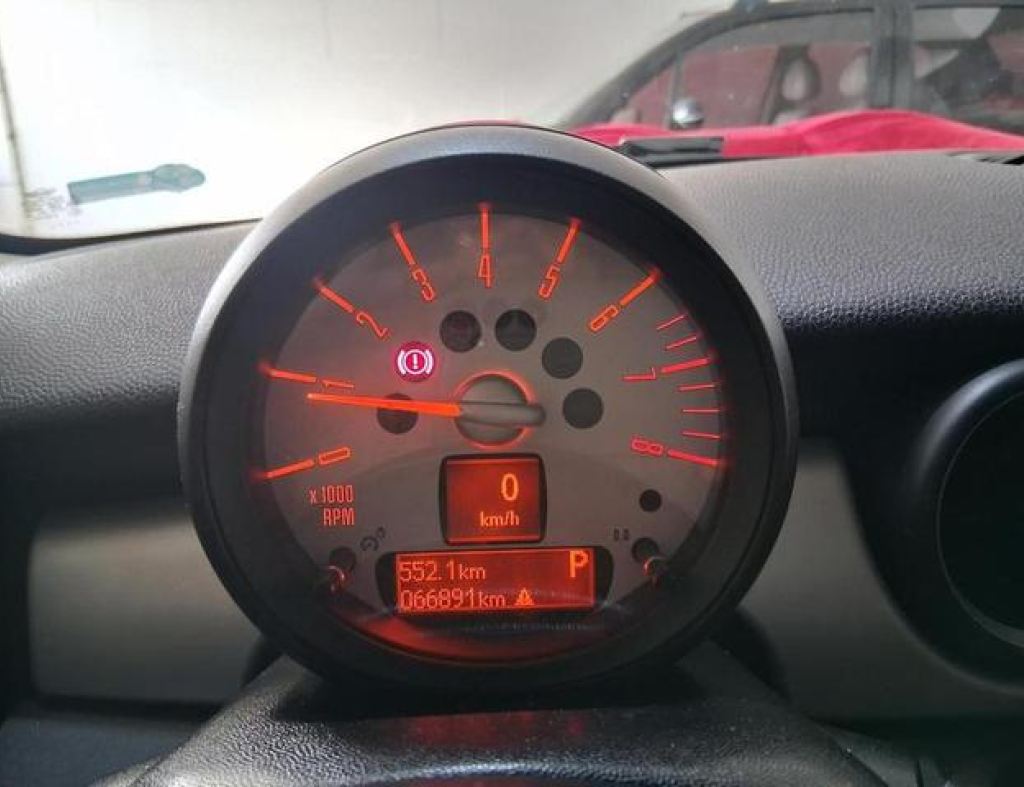 Mini One 1.6 Automático 2 Portas Modelo 2013 imagem 12