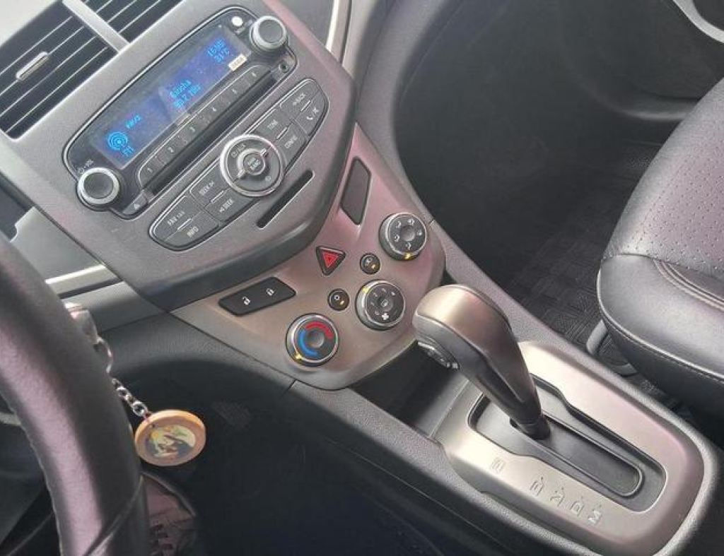 Chevrolet / Sonic Ltz 1.6 Automático Flex 4 Portas Modelo 2012 imagem 18