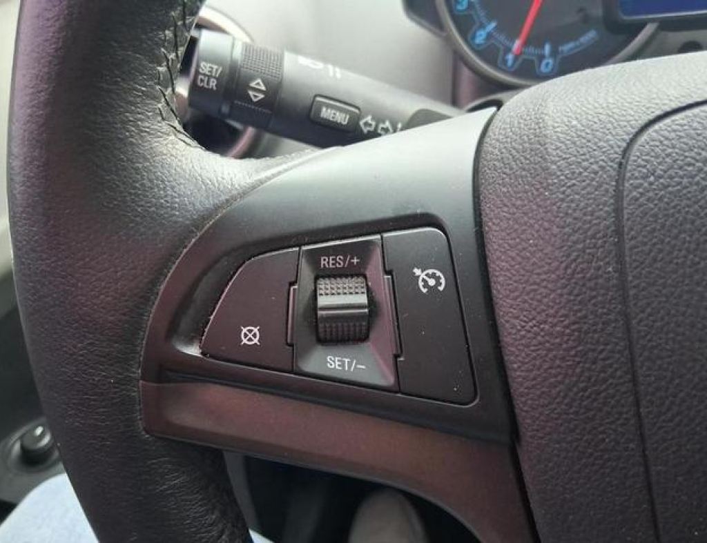 Chevrolet / Sonic Ltz 1.6 Automático Flex 4 Portas Modelo 2012 imagem 22