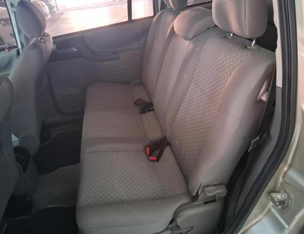 Chevrolet / Zafira Expression 2.0 7 Lugares Automática Flex 4 Portas Modelo 2010 imagem 6