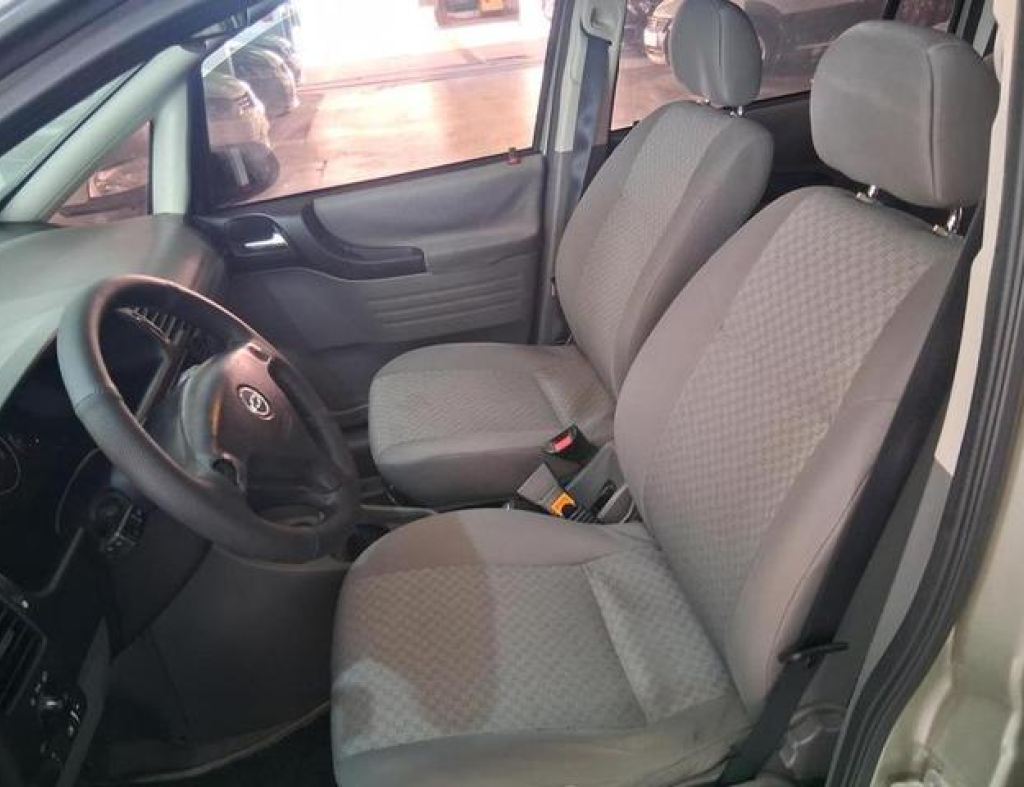 Chevrolet / Zafira Expression 2.0 7 Lugares Automática Flex 4 Portas Modelo 2010 imagem 7