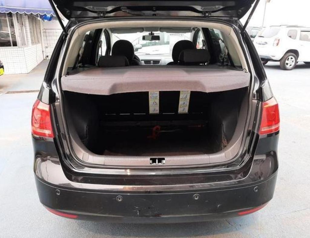 Volkswagen / Spacefox Highline 1.6 Automático Flex 4 Portas Modelo 2011 imagem 9