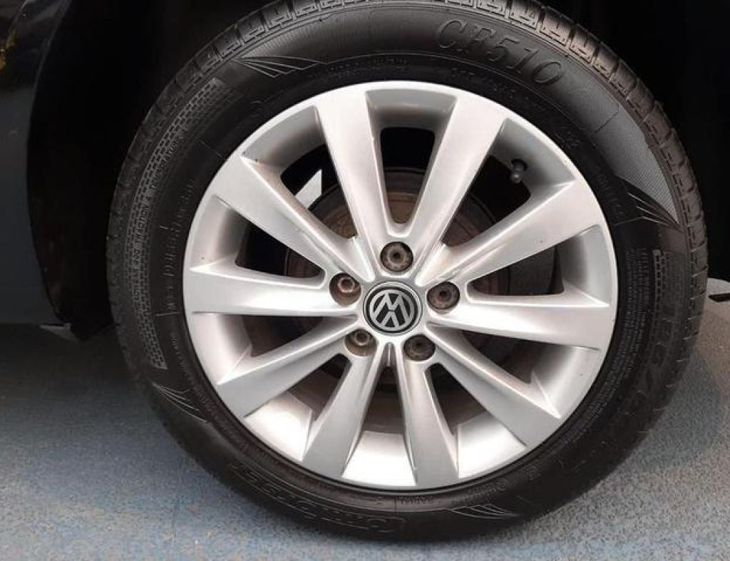 Volkswagen / Spacefox Highline 1.6 Automático Flex 4 Portas Modelo 2011 imagem 10