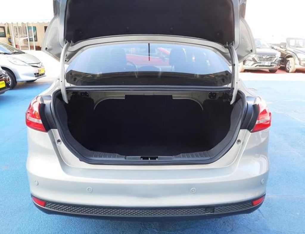 Ford / Focus Se 2.0 Automático Modelo 2019 imagem 9