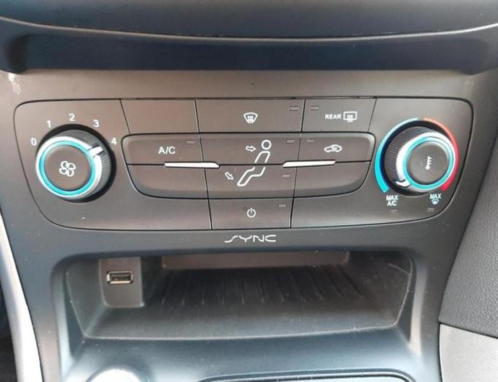 Ford / Focus Se 2.0 Automático Modelo 2019 imagem 21