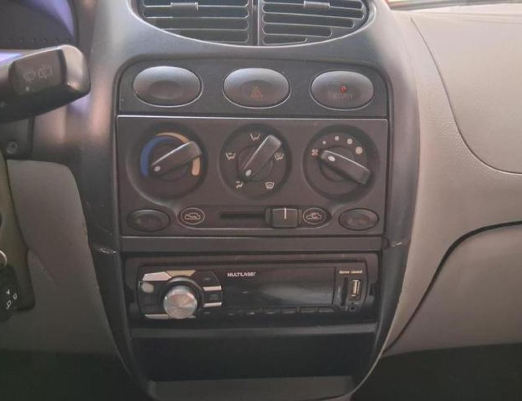 Caoa Chery Qq3 1.1 4 Portas Modelo 2012 imagem 14