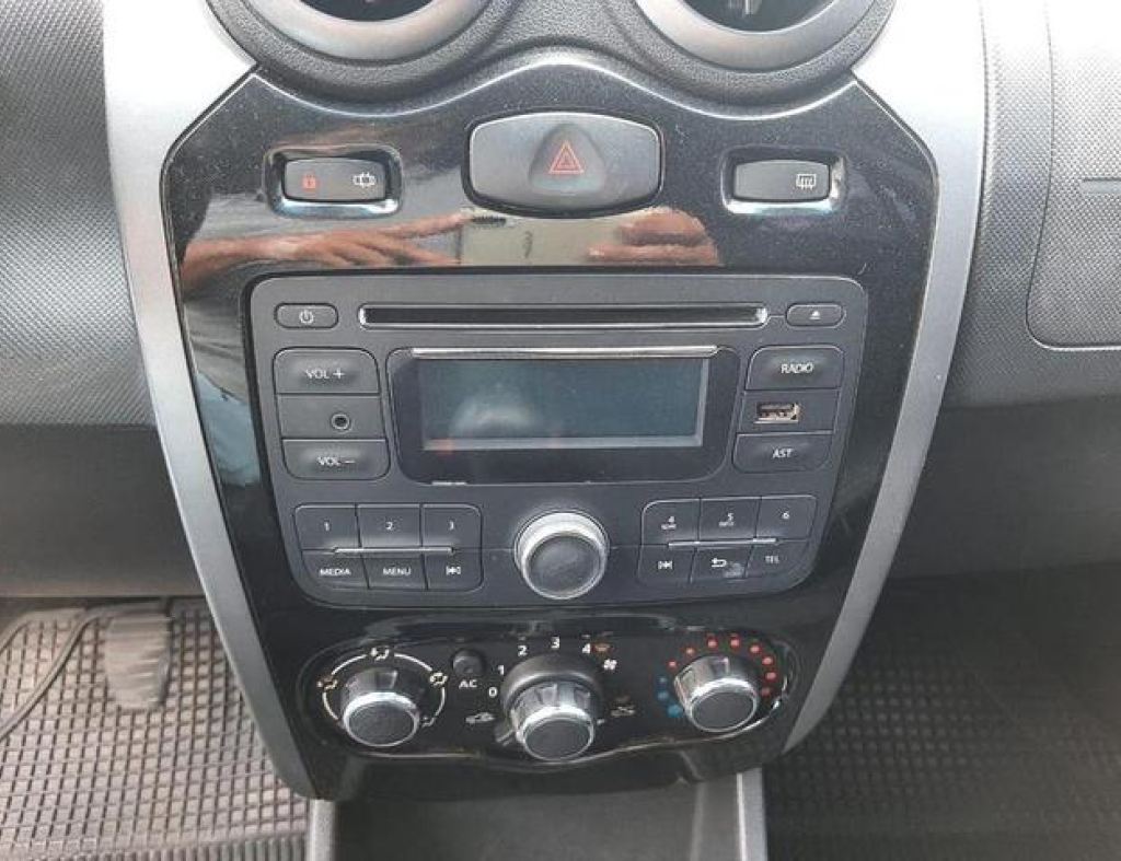 Renault Sandero 1.6 Privilege 16V Flex 4P Manual 2012 imagem 17