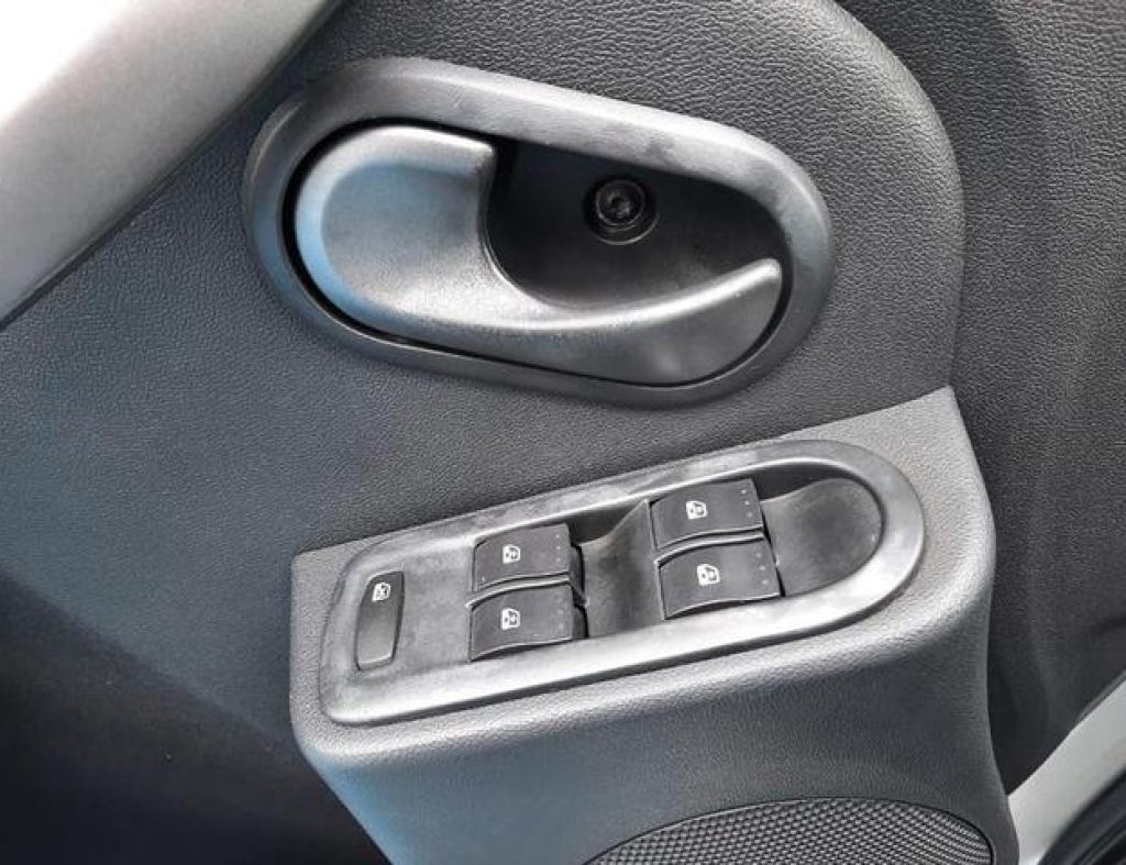 Renault Sandero 1.6 Privilege 16V Flex 4P Manual 2012 imagem 18