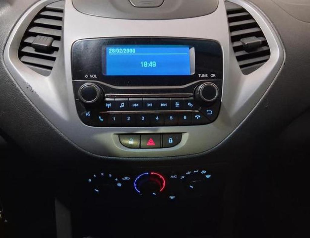 Ford / Ka Sedan Se 1.0 Flex 4 Portas Modelo 2019 imagem 13