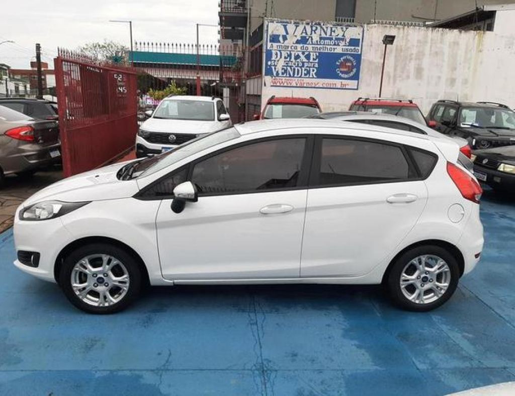 Ford / New Fiesta Hatch Sel 1.6 Automático Flex 4 Portas Modelo 2017 imagem 4