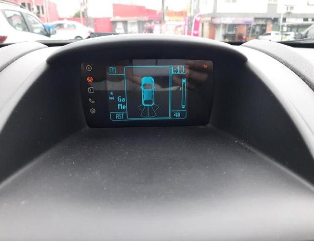 Ford / New Fiesta Hatch Sel 1.6 Automático Flex 4 Portas Modelo 2017 imagem 22