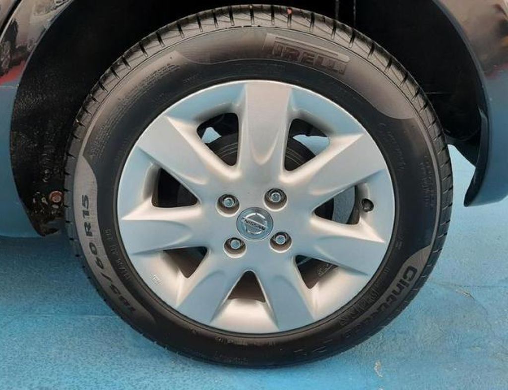 Nissan / March Sv 1.6 Flex 4 Portas Modelo 2014 imagem 10