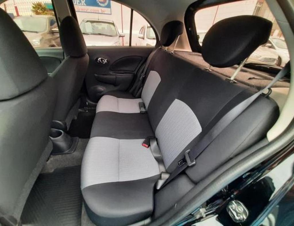 Nissan / March Sv 1.6 Flex 4 Portas Modelo 2014 imagem 15