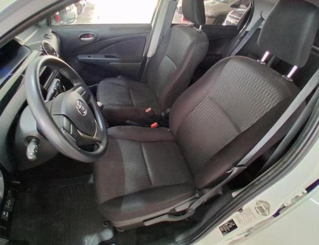 Toyota / Etios X 1.3 Flex 4 Portas Modelo 2019 imagem 11