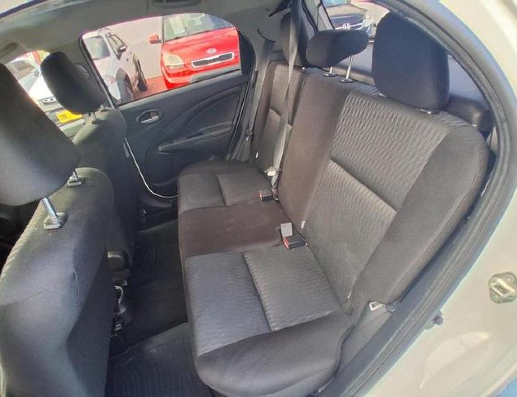 Toyota / Etios X 1.3 Flex 4 Portas Modelo 2019 imagem 12