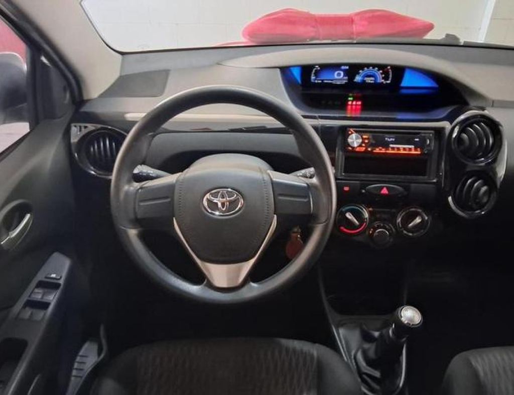 Toyota / Etios X 1.3 Flex 4 Portas Modelo 2019 imagem 13