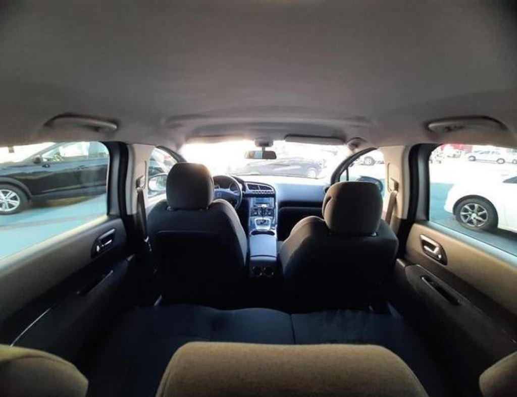 Peugeot / 3008 Allure 1.6 Automático Modelo 2013 imagem 12