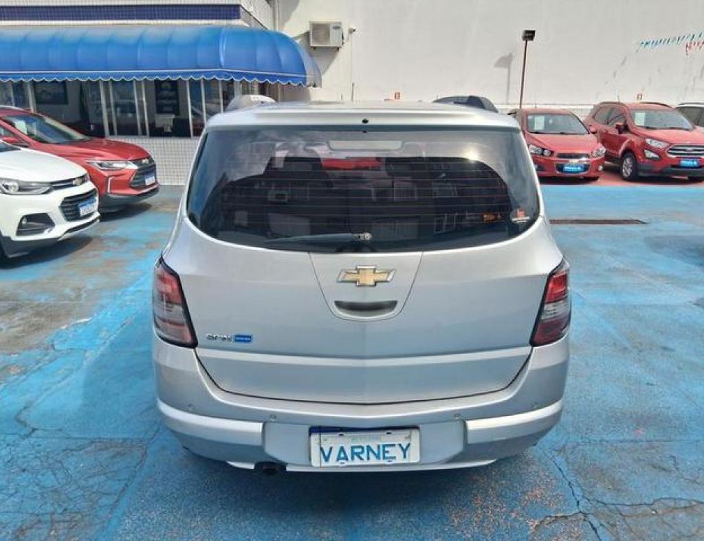 Chevrolet / Spin Advantage 1.8 Automático Flex 4 Portas Modelo 2018 imagem 3