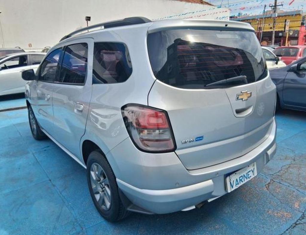 Chevrolet / Spin Advantage 1.8 Automático Flex 4 Portas Modelo 2018 imagem 8