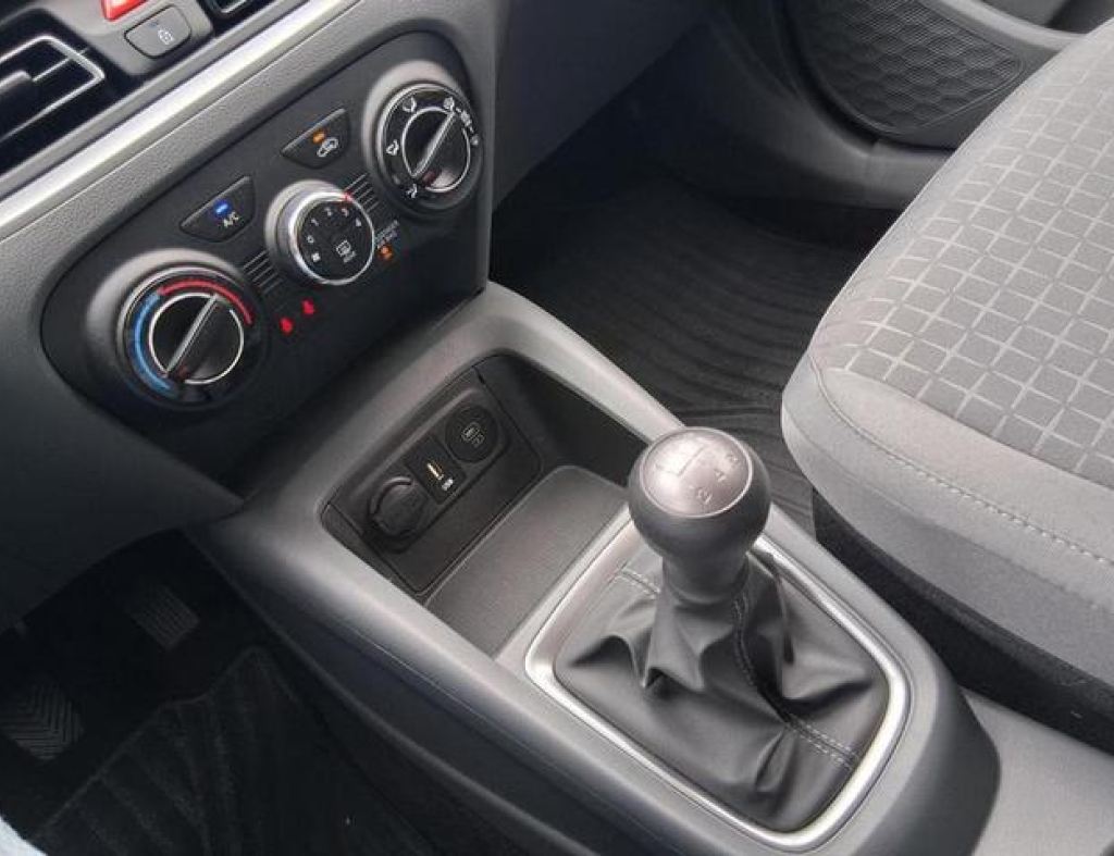 Hyundai / Hb20 Sedan Limite 1.0 Flex 4 Portas Modelo 2026 imagem 15