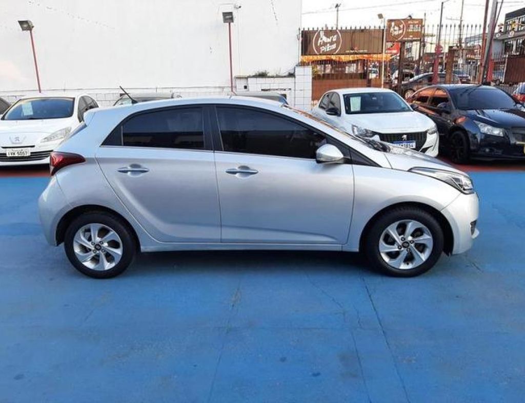 Hyundai / Hb20 Premium 1.6 Automático Flex 4 Portas Modelo 2016 imagem 3