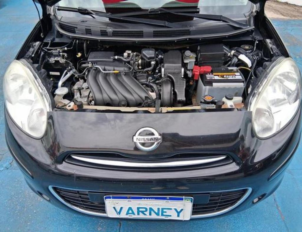 Nissan / March S 1.6 Flex 4 Portas Modelo 2014 imagem 9