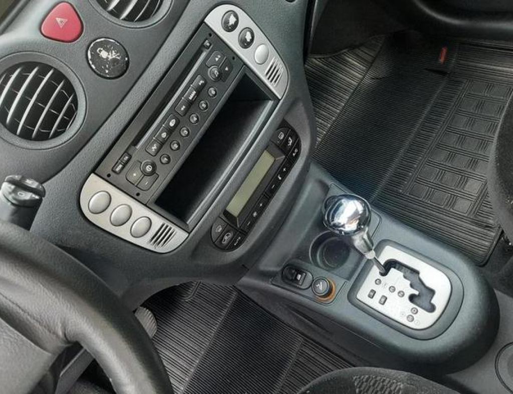 Citroen / C3 Exclusive 1.6 Automático Flex 4 Portas Modelo 2011 imagem 19