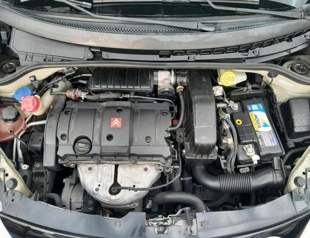 Citroen / C3 Exclusive 1.6 Automático Flex 4 Portas Modelo 2011 imagem 20