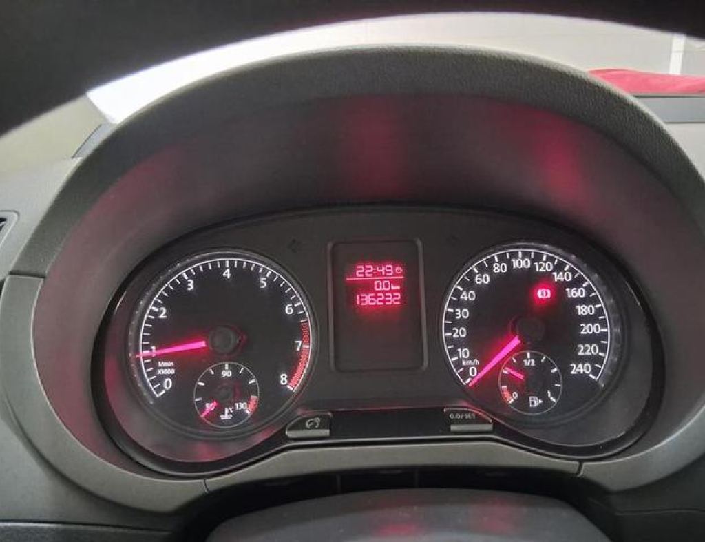 Volkswagem / Fox Trendline 1.6 Flex 4 Portas Modelo 2014 imagem 12