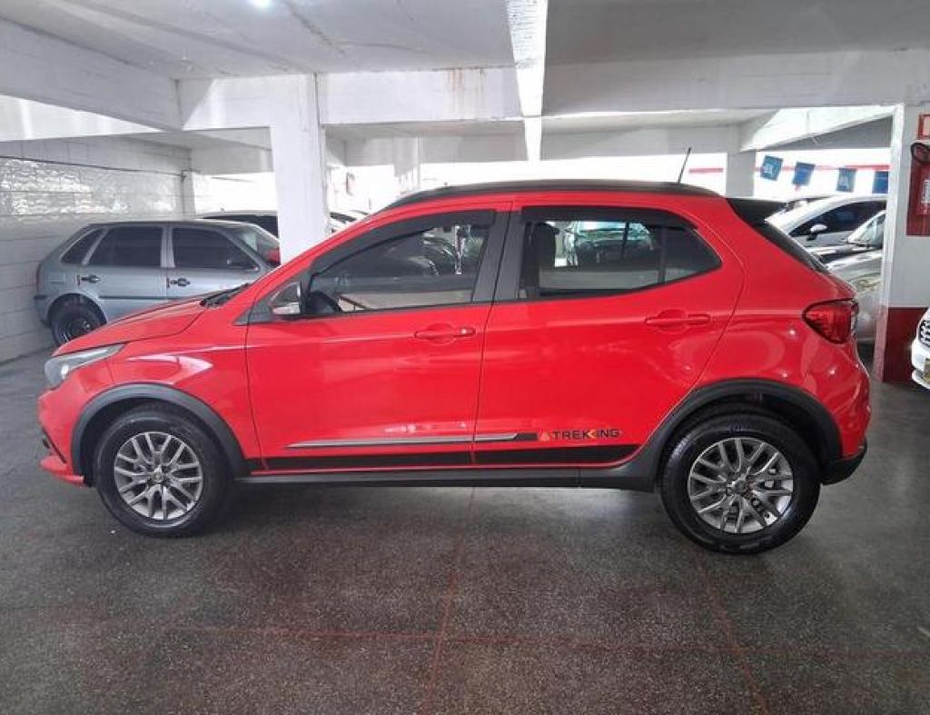 Fiat / Argo Trfekking 1.3 Flex 4 Portas Modelo 2020 imagem 4