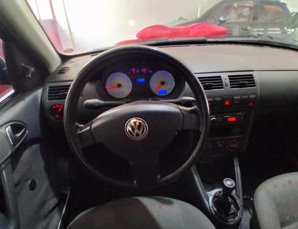 Volkswagen / Gol Power 1.0 4 Portas Modelo 2003 imagem 12
