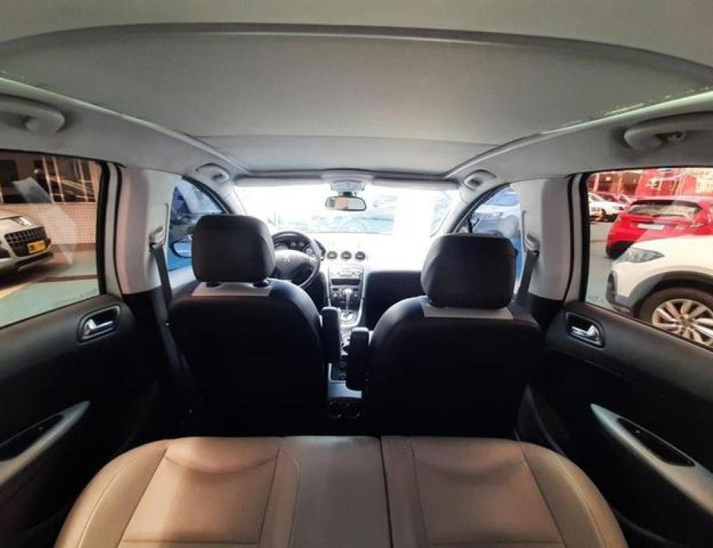 Peugeot / 308 Roland Garros 1.6 Turbo Automático Flex 4 Portas Modelo 2015 imagem 11