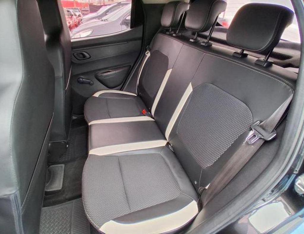 Renault / Kwid Intense 1.0 Flex 4 Portas Modelo 2019 imagem 13