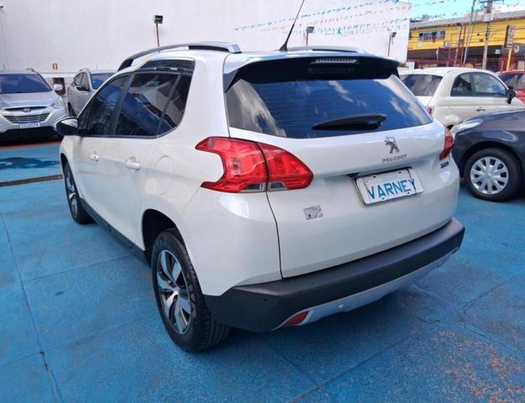 Peugeot / 2008 Griffe 1.6 Automático Flex 4 Portas Modelo 2018 imagem 9