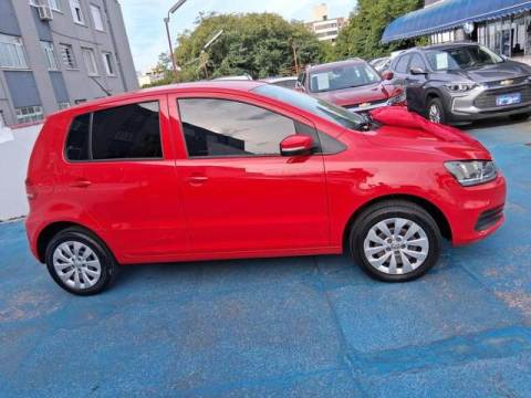 Volkswagen / Fox Trendline 1.0 Flex 4 Portas Modelo 2017