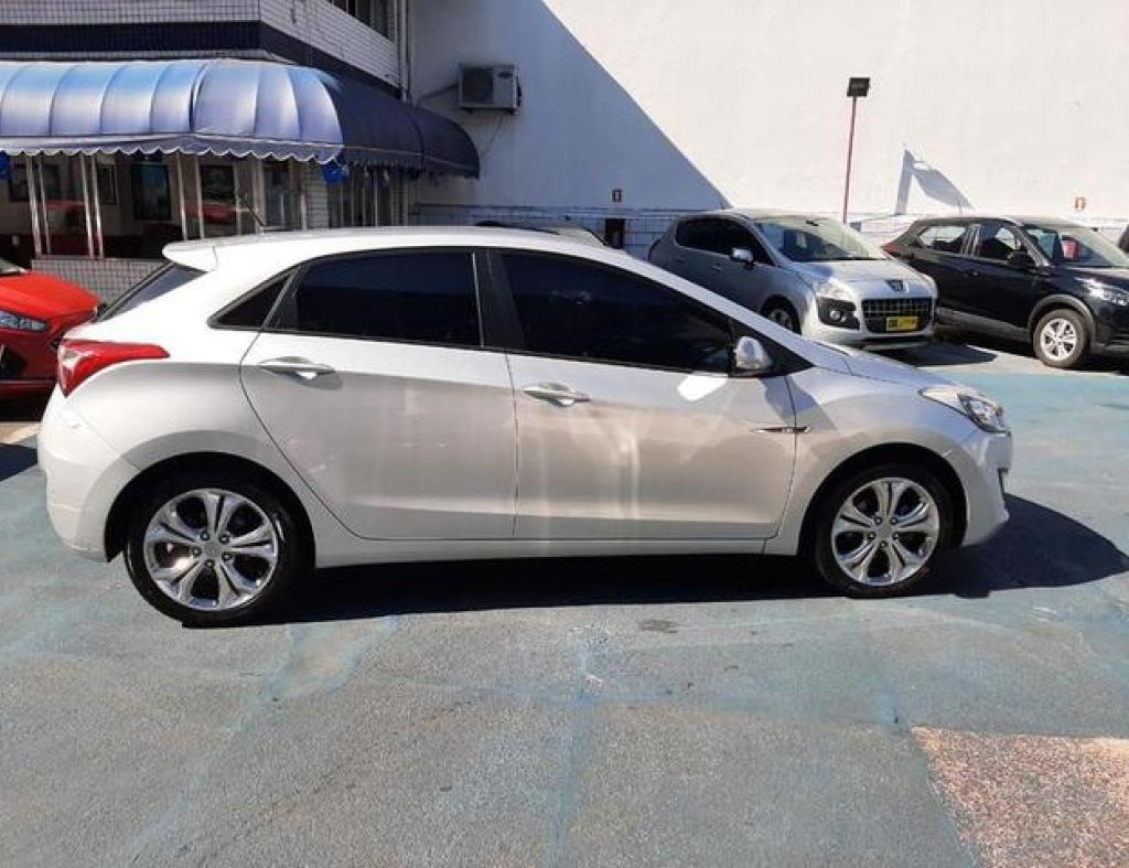 Hyundai I30 1.8 Mpi 16V Gasolina 4P Automatico 2015 imagem 3