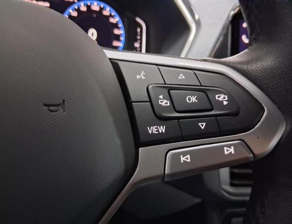 Volkswagem / T-Cross Highline Tsi 1.4 Automático Flex 4 Portas Modelo 2024 imagem 19